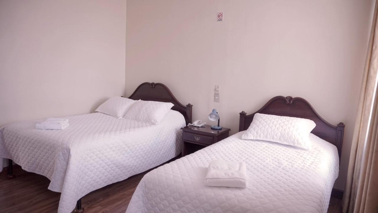 Hotel Del Calderon Cuenca Exteriör bild